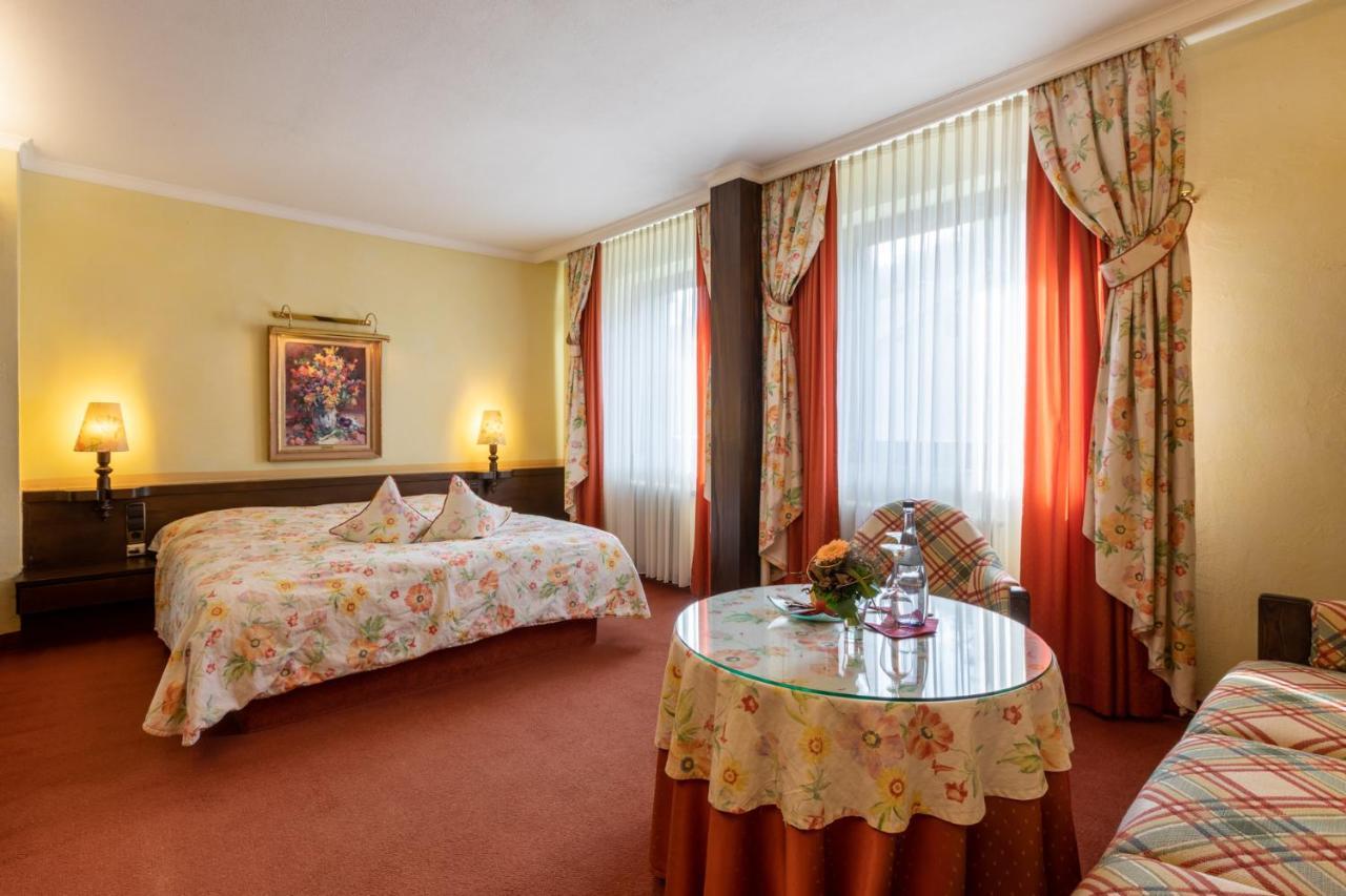 Sackmann Genuss Und Spa Resort ไบเออร์สบรอนน์ ภายนอก รูปภาพ
